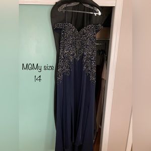 MGNY mother of the bride dress. Size 14. Altered length to fit 5’3.